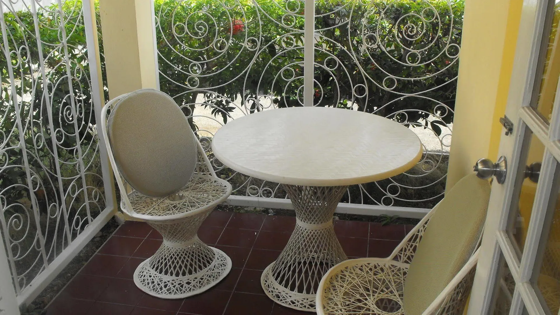 فندق The Atrium At Ironshore مونتيغو باي